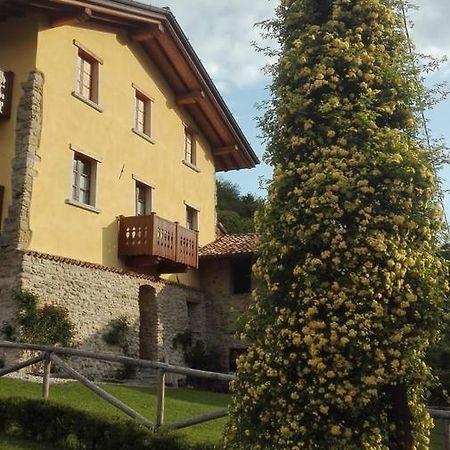 Agriturismo Il Posto Delle Fragole 圣焦万尼比亚恩科 外观 照片